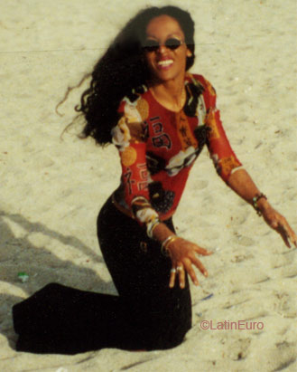 Date this voluptuous Brazil girl Rute Helena from Goianio BR3272