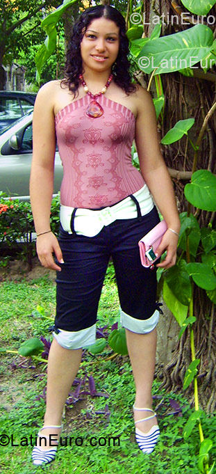 Date this sultry Mexico girl Ana Laura from Monterrey MX173