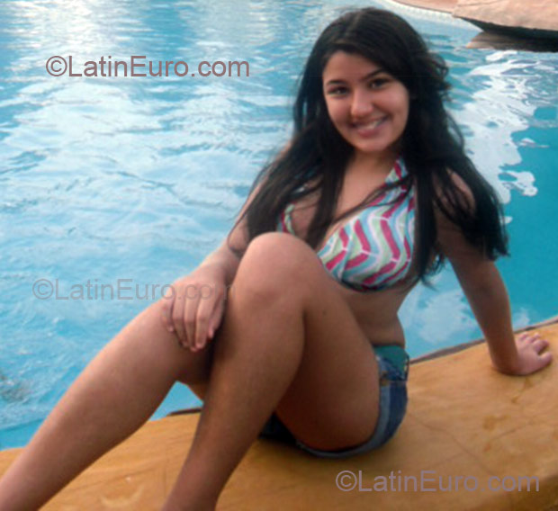 Date this stunning Brazil girl Isabela from Belem BR3418