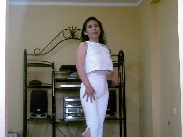 Date this happy Peru girl Carmen from Huancayo PE313