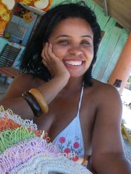 Date this exotic Brazil girl Betina from Ilhéus BR3503