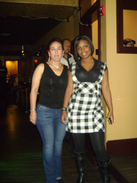 Date this beautiful United States girl Maria fernanda from Rhode Island US7562