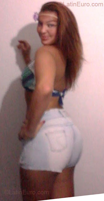 Date this pretty Brazil girl Mailda from Rio De Janeiro BR3796