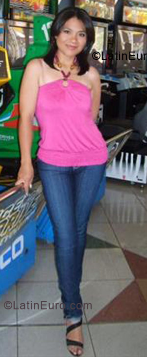 Date this funny Ecuador girl Nancy Cristina from Quito EC44