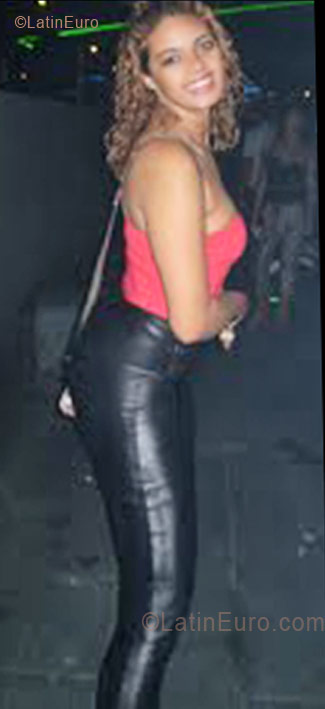 Date this good-looking Brazil girl Silvana from Sao Joao De Mereti BR3883