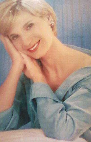 Date this funny Brazil girl Erika from Sao Paulo BR3893