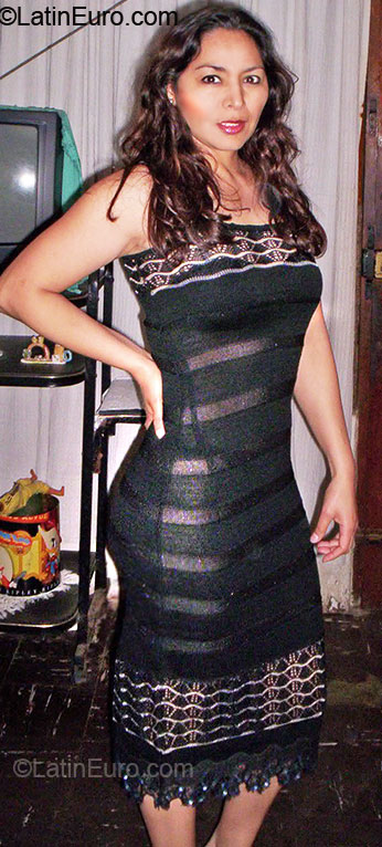 Date this nice looking Peru girl Laura from Lima PE514