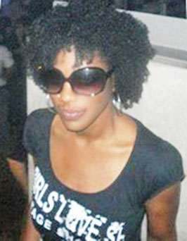 Date this sultry United Kingdom girl Lita from London GB445