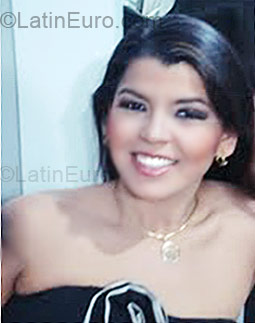 Date this hot Brazil girl Izailda from Uruara BR4149