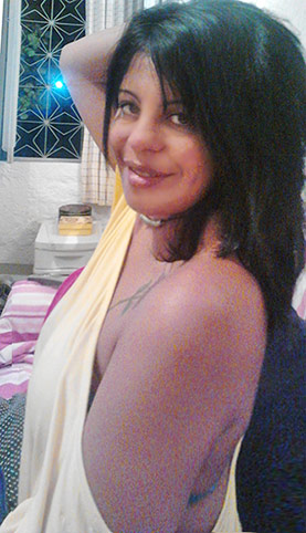 Date this foxy Brazil girl Ana Karla from Rio De Janeiro BR4288