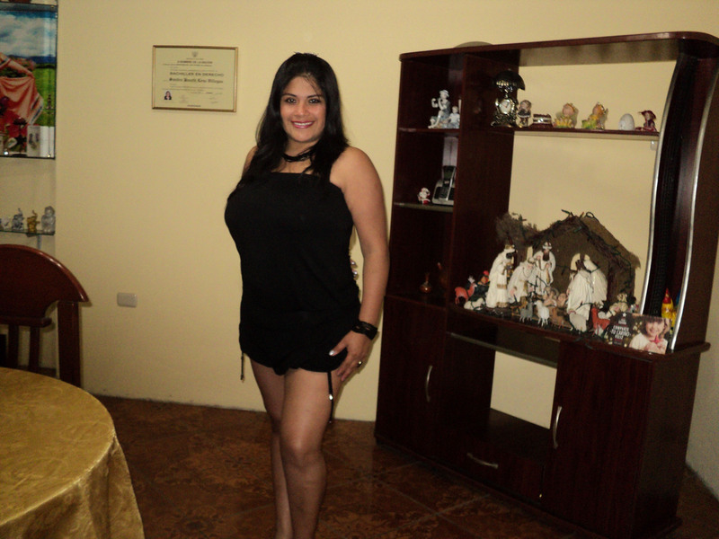 Date this cute Peru girl Pierina from Lima PE417