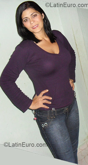 Date this delightful Brazil girl Adriana from Rio De Janeiro BR4501