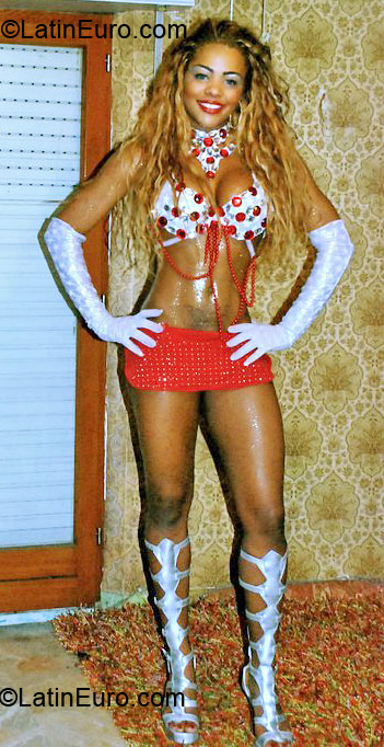 Date this passionate Brazil girl Ana from Fortaleza BR4512