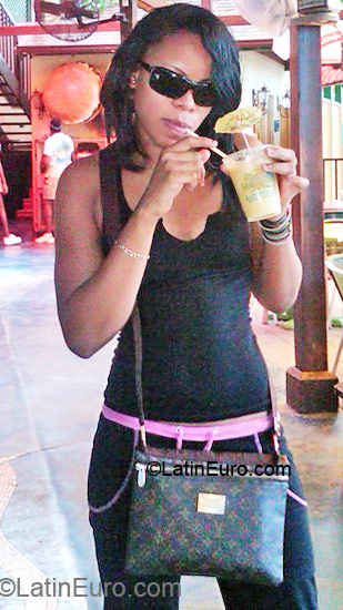 Date this sultry Jamaica girl Abby from Kingston JM195