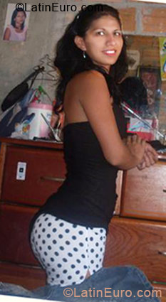 Date this cute Peru girl Ruth from Iquitos PE430