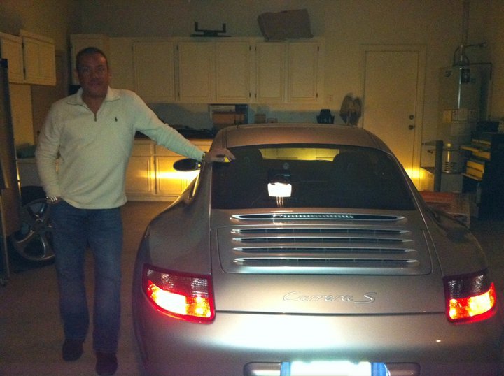 Date this stunning Dominican Republic man Johnnym305 from San Diego DO7052