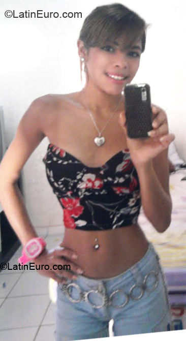 Date this athletic Brazil girl Dayana from Joao Pessoa BR5046