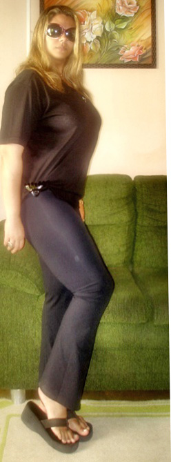 Date this voluptuous Brazil girl Mariana from Rio De Janeiro BR5137