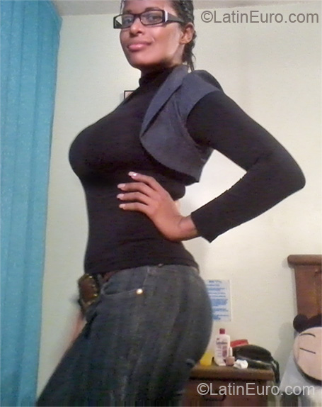 Date this lovely Mexico girl Leonora from Mazatlan MX334