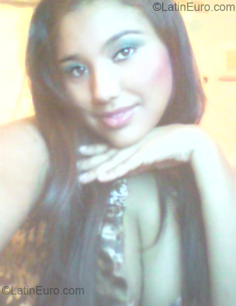 Date this charming Brazil girl Josiane from Manaus BR5346