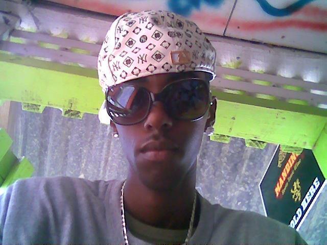 Date this athletic Jamaica man Quacey from Kingston JM269