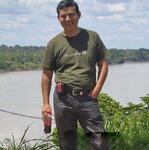 tall Peru man  from Lima PE505