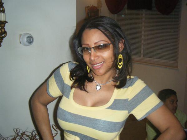 Date this fun United States girl Cynthia from South Plainfield US10605