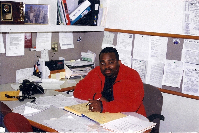 Date this athletic Dominican Republic man Saydel from Chicago DO8219