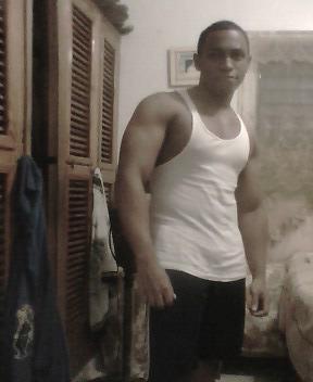 Date this funny Dominican Republic man Emmanuel from San Pedro De Macoris DO8261