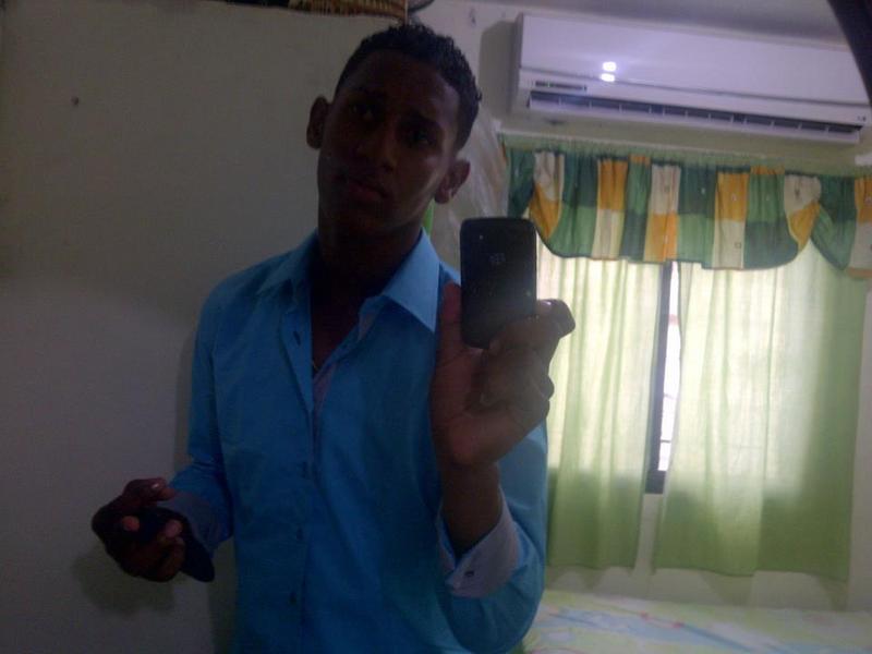 Date this happy Dominican Republic man Yanviel from Santo Domingo DO8305