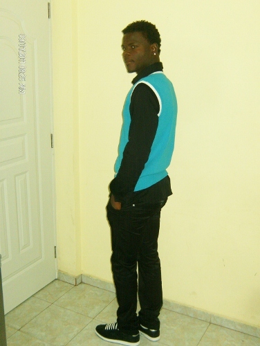 Date this hard body Dominican Republic man Karl from Santiago DO8401