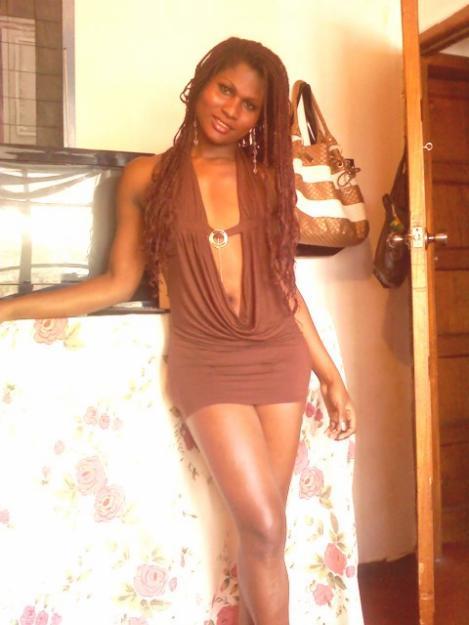 Date this sultry France girl Aurora from santo domingo DO8688