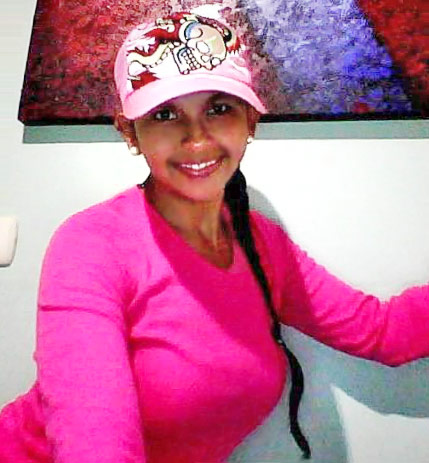 Date this good-looking Costa Rica girl Vanessa from San Jose CR67