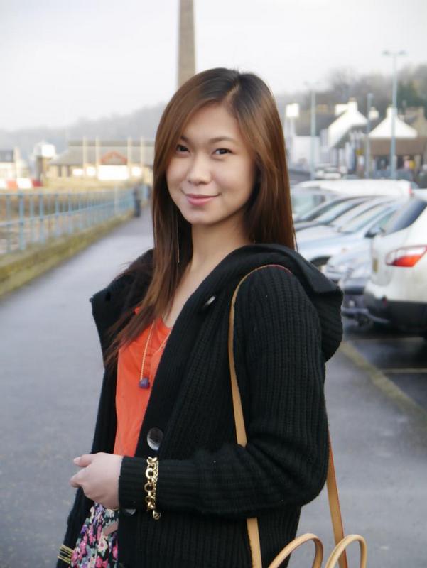 Date this lovely Philippines girl Ylla from Davao City PH424