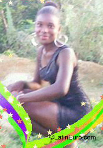 Date this cute Jamaica girl Aneik from Kingston JM338