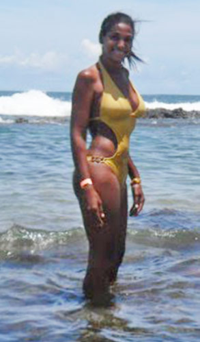 Date this nice looking Brazil girl Tania from Rio De Janeiro BR5991