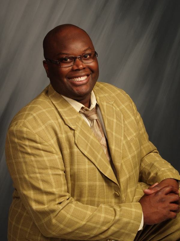 Date this fun United States man TAJUDEENA from Chicago US11288