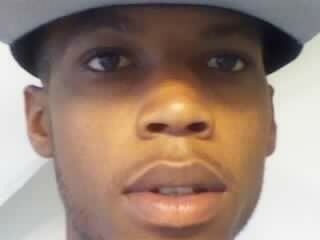 Date this hot United States man Mike from Hartford US11297