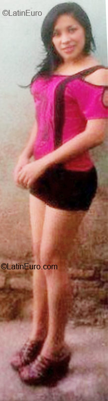 Date this delightful Honduras girl SEXY from Tegucigalpa HN406