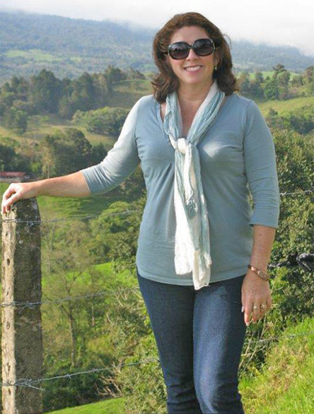 Date this stunning Costa Rica girl Ana from Mercedes CR96