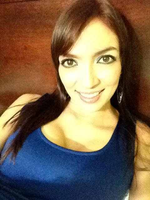 Date this sultry Panama girl Nahomy Elisa from Panama PA166