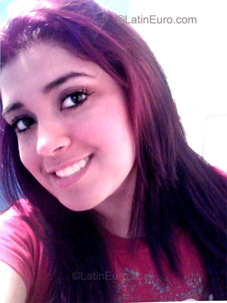 Date this georgeous Costa Rica girl Joselyn from Cartago CR115