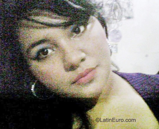Date this hard body Honduras girl Carmen from Tegucigalpa HN481