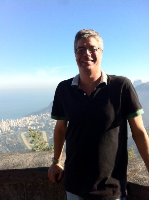 Date this beautiful United States man Fernando64 from Miami US11818