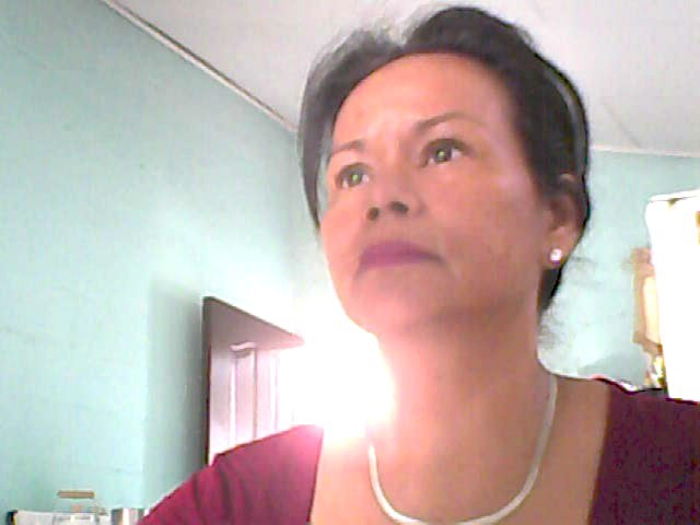 Date this young Honduras girl Meyzavla from San Pedro HN488