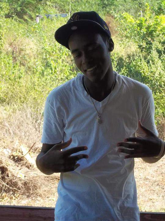 Date this gorgeous Jamaica man _javid(j)_ from negril JM395