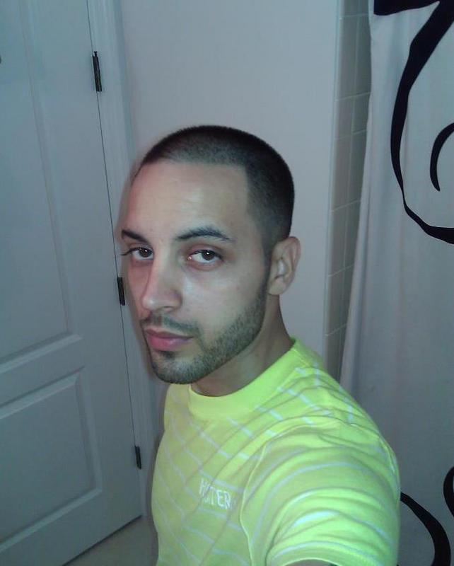 Date this georgeous United States man Shiineriight from Jamaica US11960