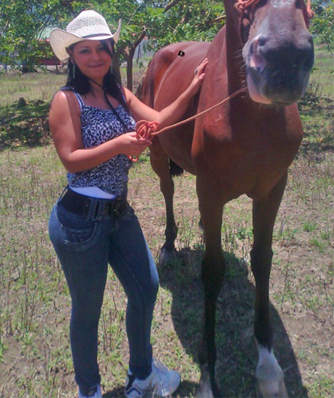 Date this fun Costa Rica girl Gabyten from San Jose CR159