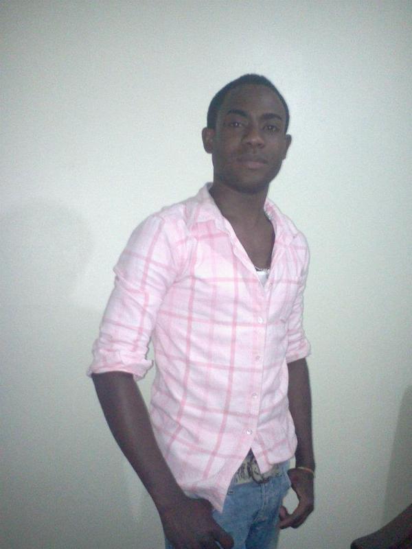 Date this hot Dominican Republic man Yosuach1 from Santiago DO10124