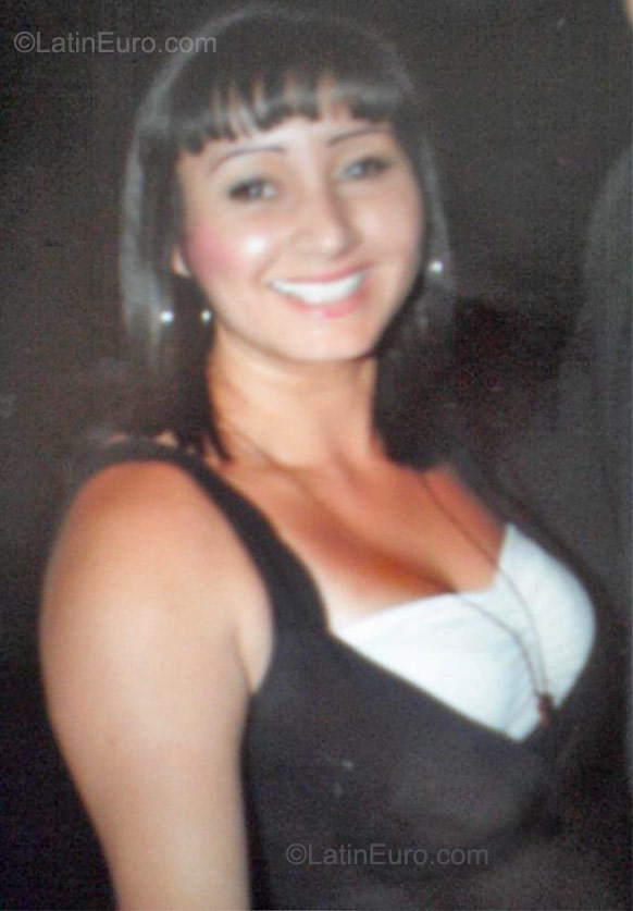 Date this pretty Costa Rica girl Gaudy from Cartago CR167